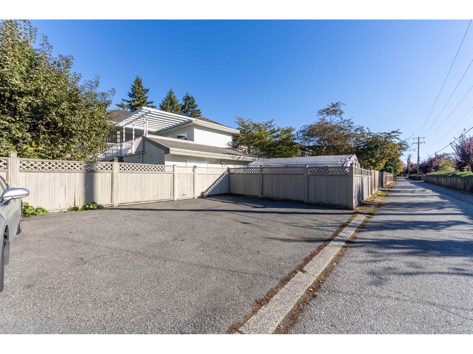 14922 102a Avenue, Surrey, British Columbia V3R 1K9 - Photo 39 - R3059738