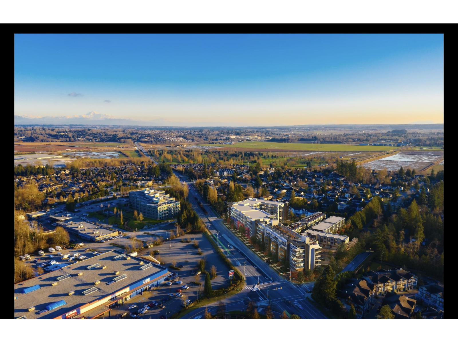 402 8158 166 Street, Surrey, British Columbia  V0V 0V0 - Photo 4 - R3059044