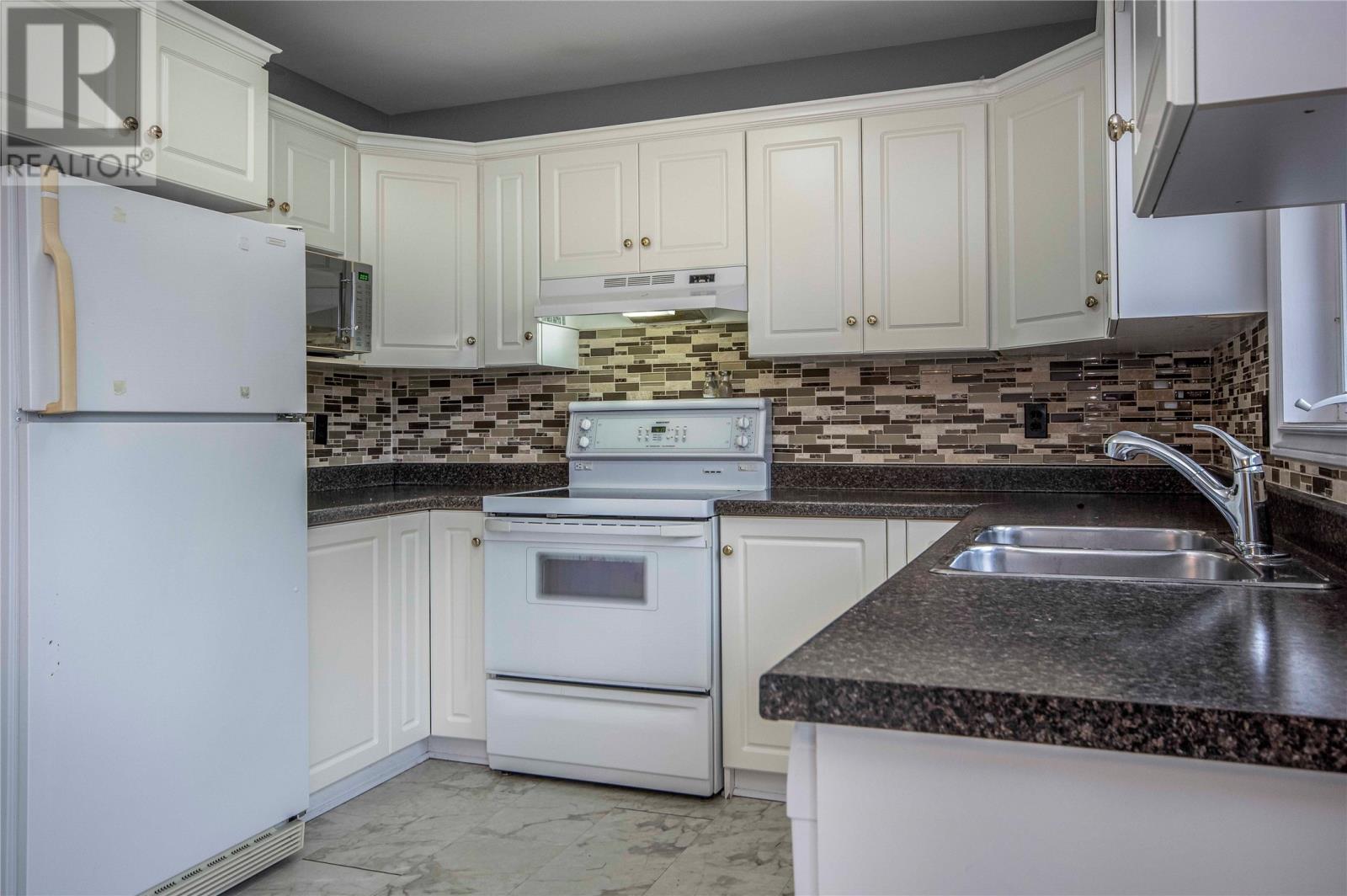 9 Rhodora Street, St. John's, Newfoundland & Labrador  A1A 5K1 - Photo 5 - 1291731