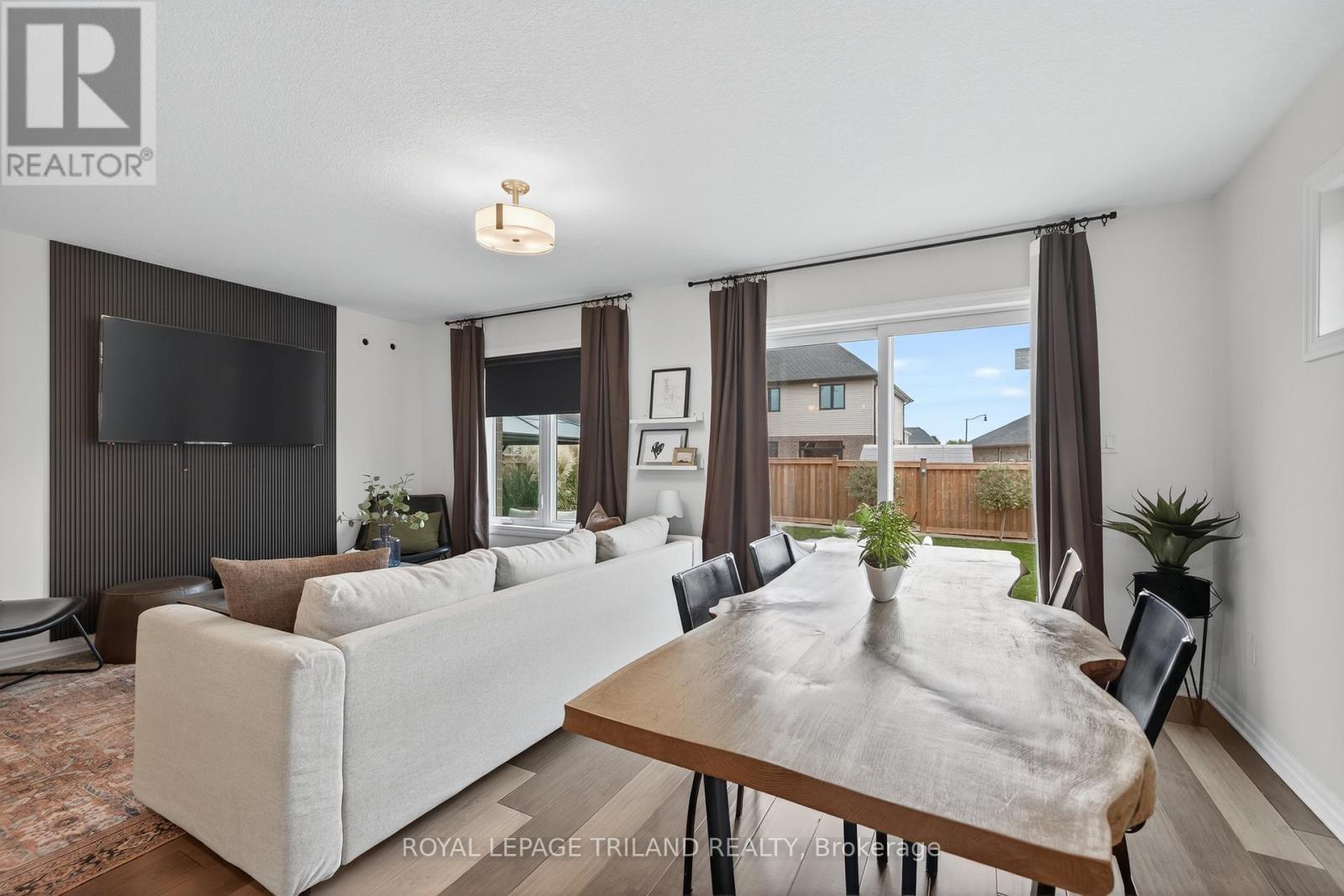 61 Ashberry Place, St. Thomas, Ontario  N5R 0H9 - Photo 19 - X12471619