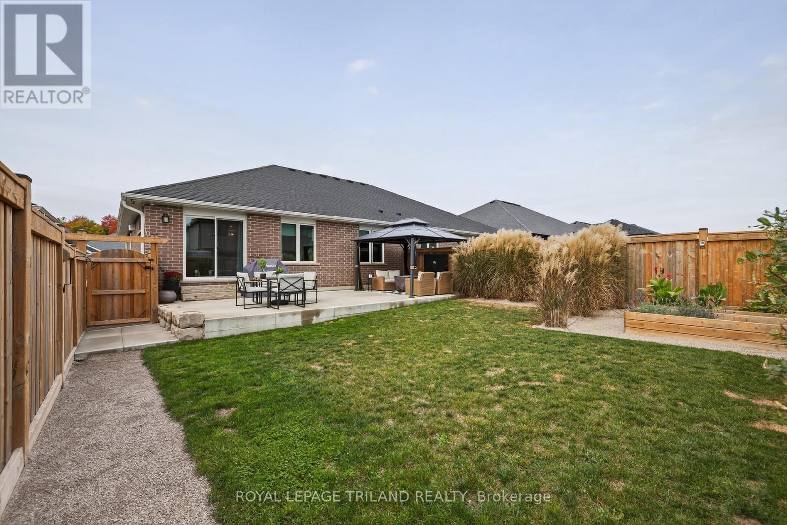 61 Ashberry Place, St. Thomas, Ontario  N5R 0H9 - Photo 40 - X12471619