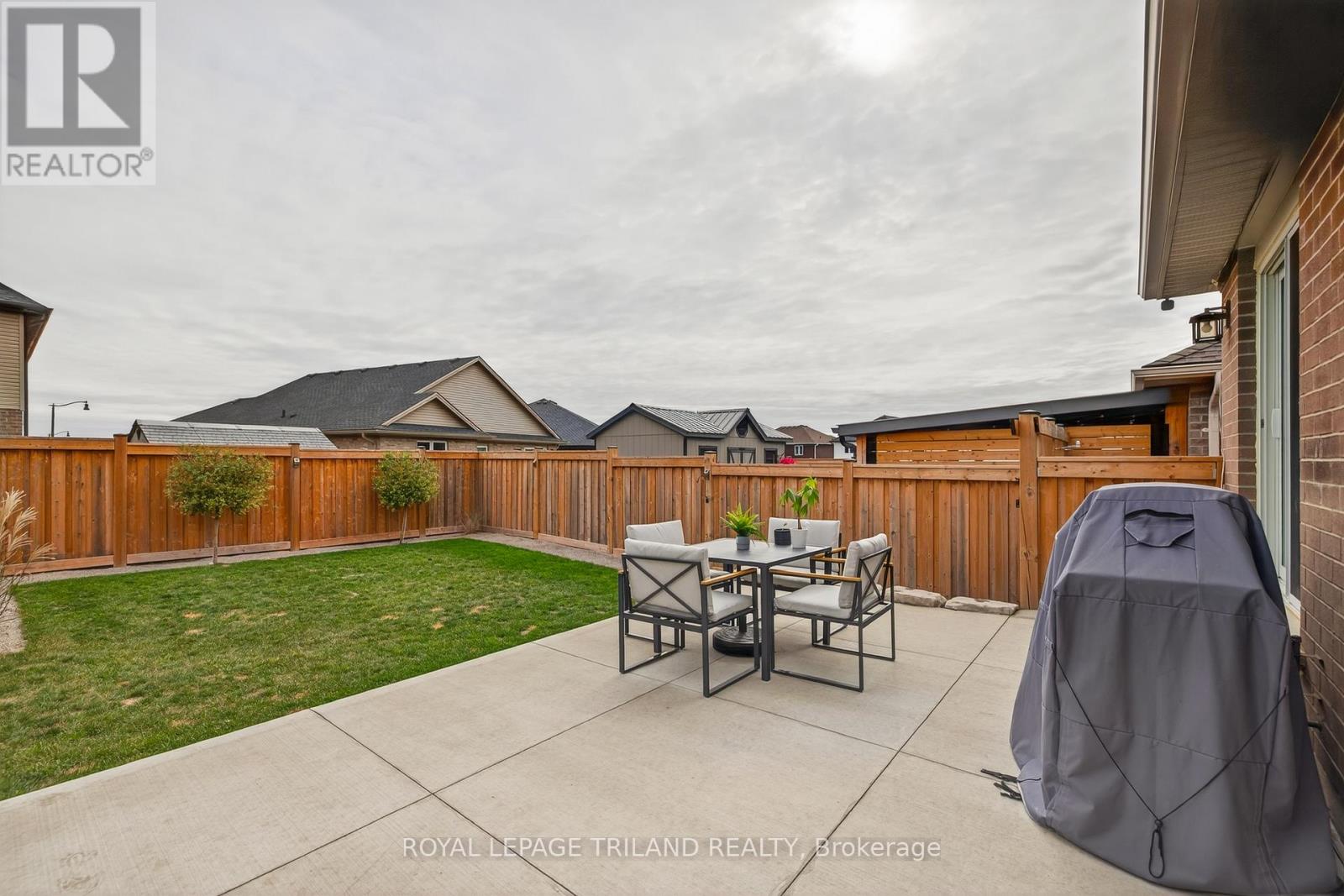 61 Ashberry Place, St. Thomas, Ontario  N5R 0H9 - Photo 42 - X12471619