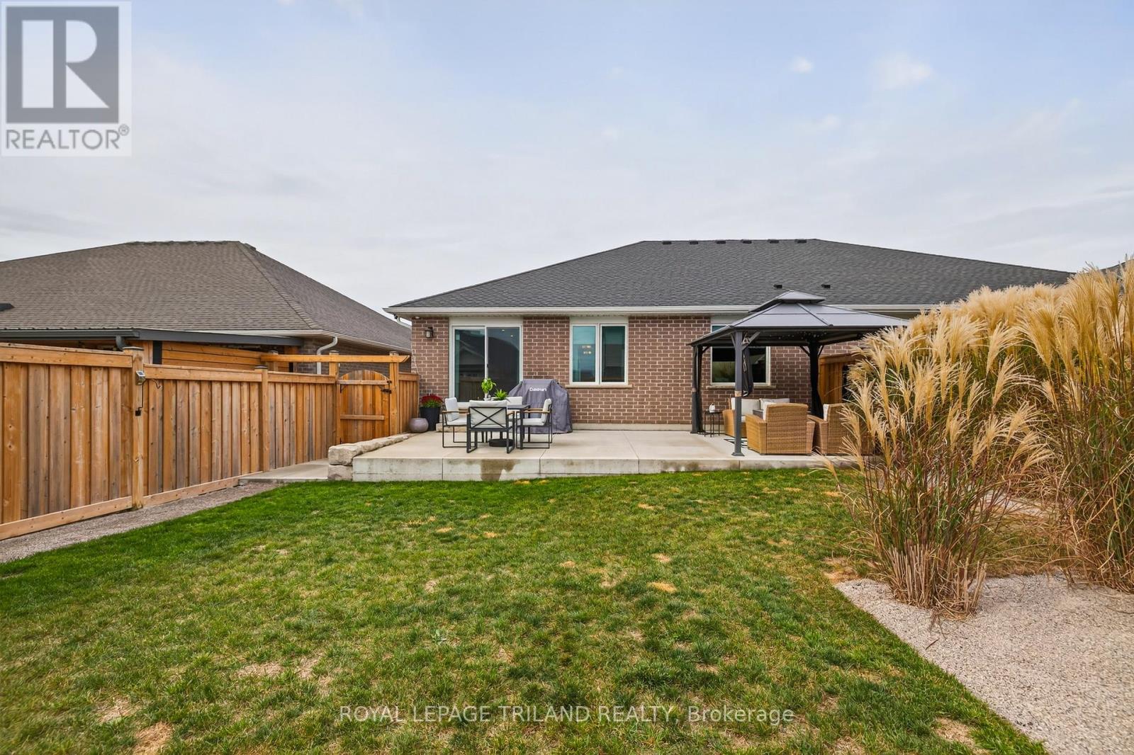 61 Ashberry Place, St. Thomas, Ontario  N5R 0H9 - Photo 46 - X12471619