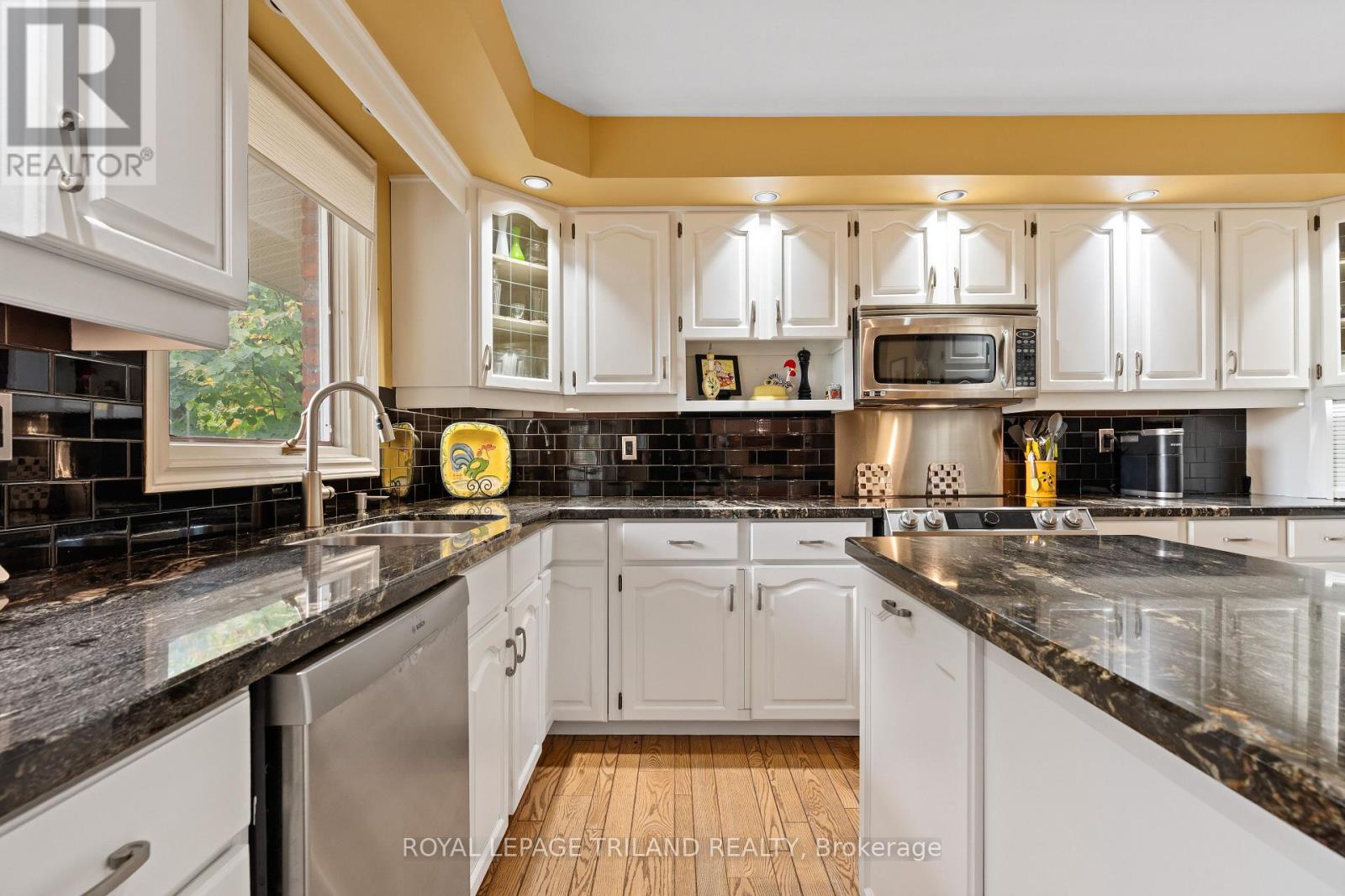 142 Hunt Club Drive, London North (North L), Ontario  N6H 3Y7 - Photo 14 - X12471724