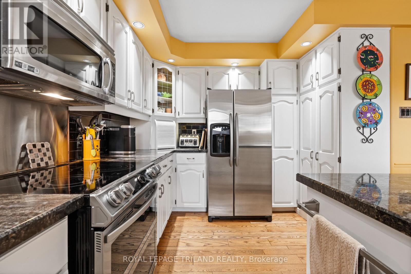 142 Hunt Club Drive, London North (North L), Ontario  N6H 3Y7 - Photo 15 - X12471724