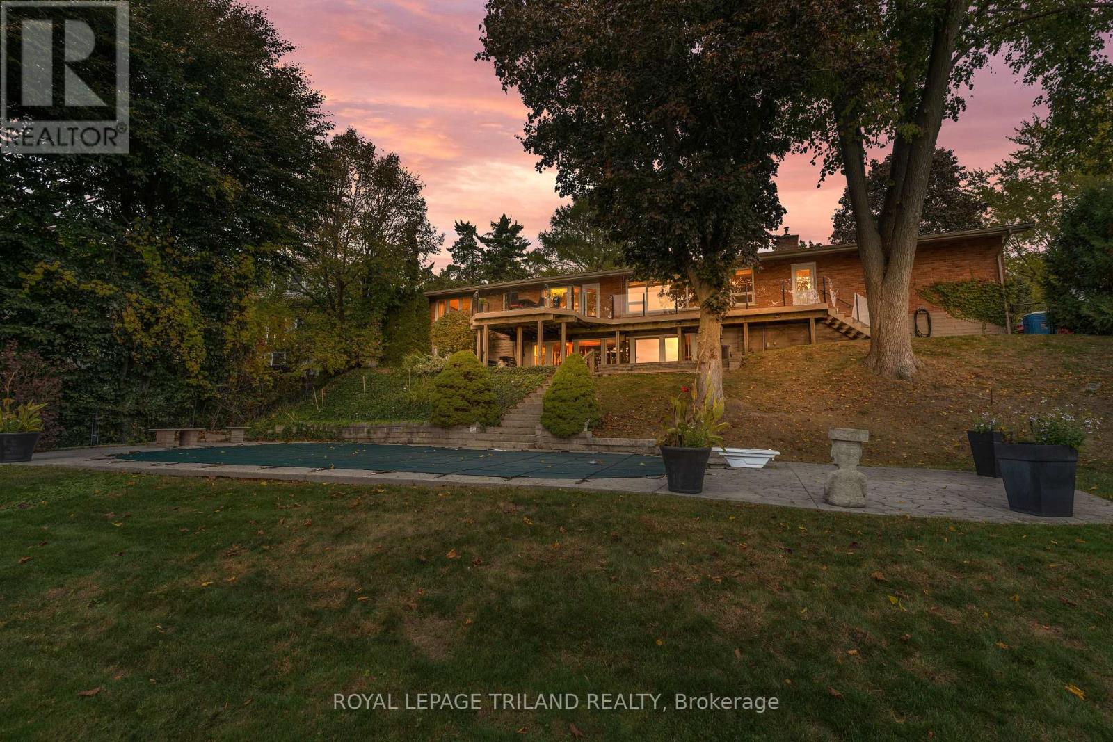 142 Hunt Club Drive, London North (North L), Ontario  N6H 3Y7 - Photo 36 - X12471724