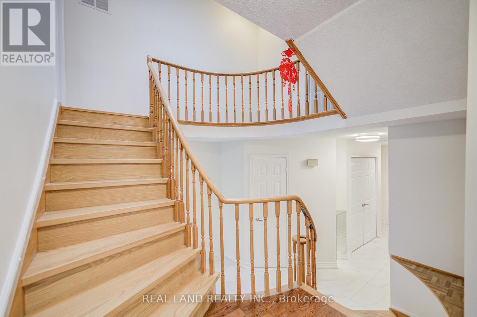46 Wintermute Boulevard, Toronto, Ontario  M1W 3M6 - Photo 9 - E12471594