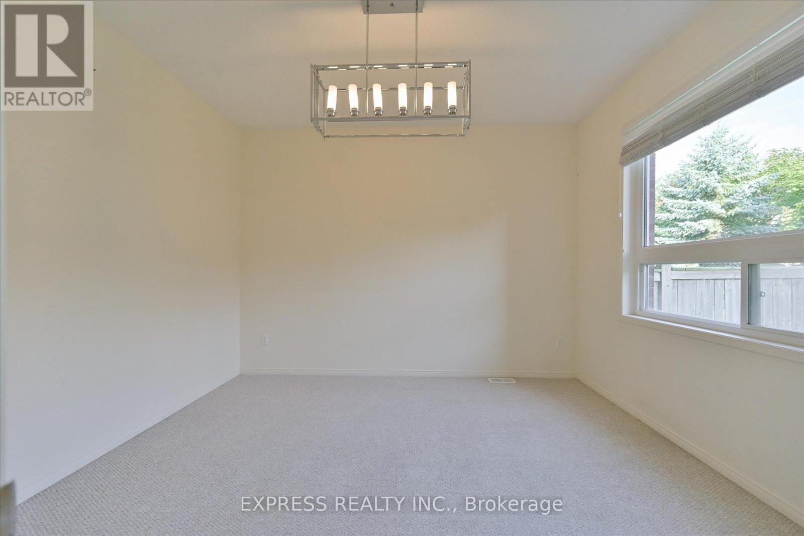 98 Northern Dancer Drive, Oshawa, Ontario  L1L 0A9 - Photo 16 - E12471605