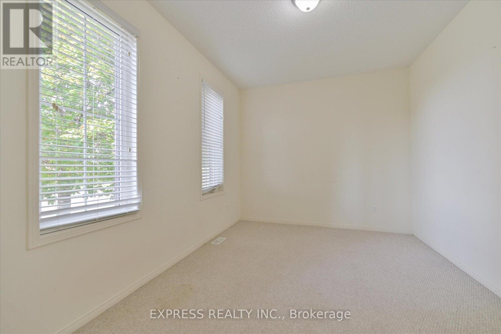 98 Northern Dancer Drive, Oshawa, Ontario  L1L 0A9 - Photo 17 - E12471605