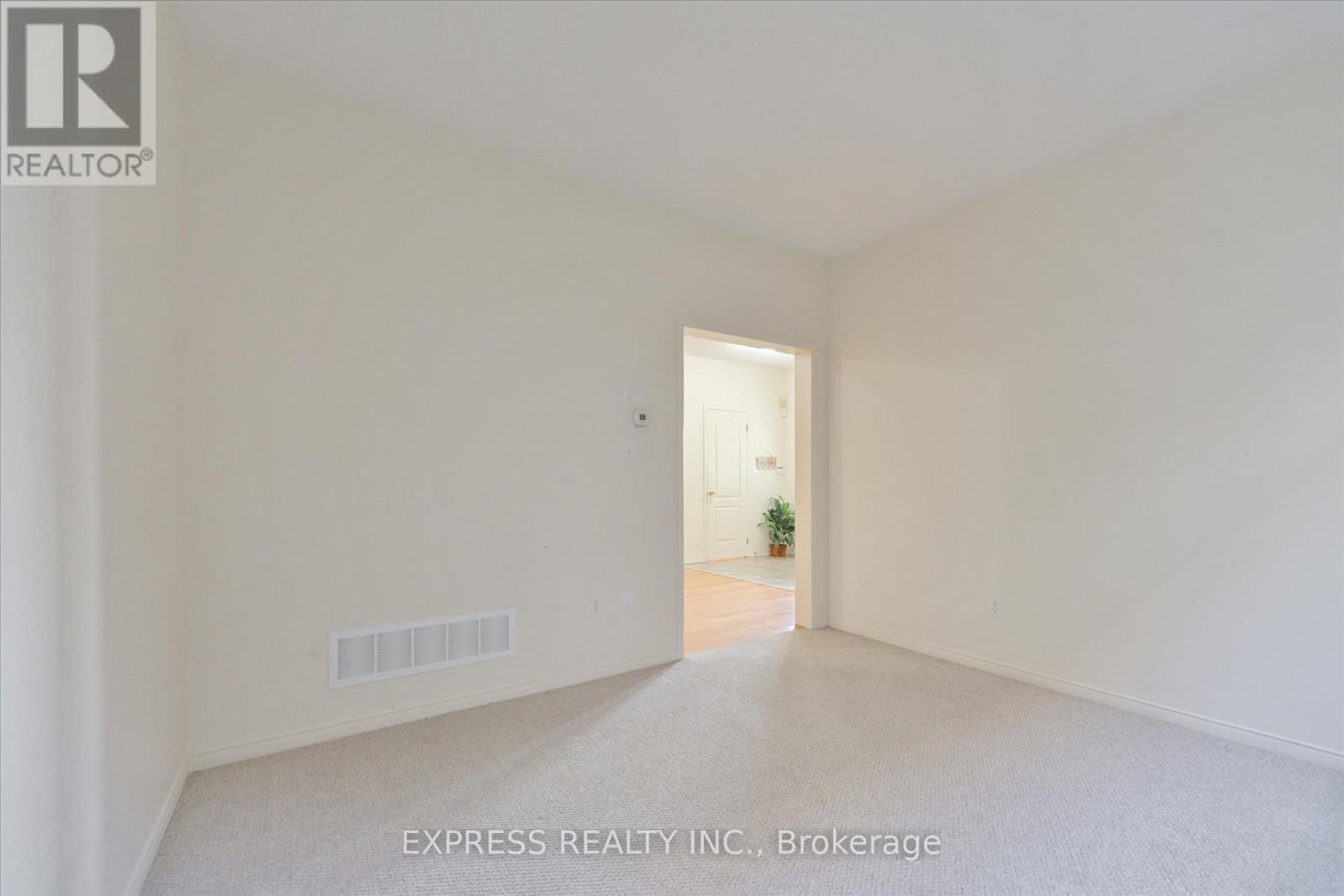 98 Northern Dancer Drive, Oshawa, Ontario  L1L 0A9 - Photo 19 - E12471605