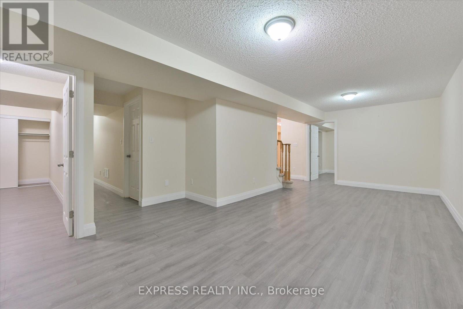 98 Northern Dancer Drive, Oshawa, Ontario  L1L 0A9 - Photo 37 - E12471605