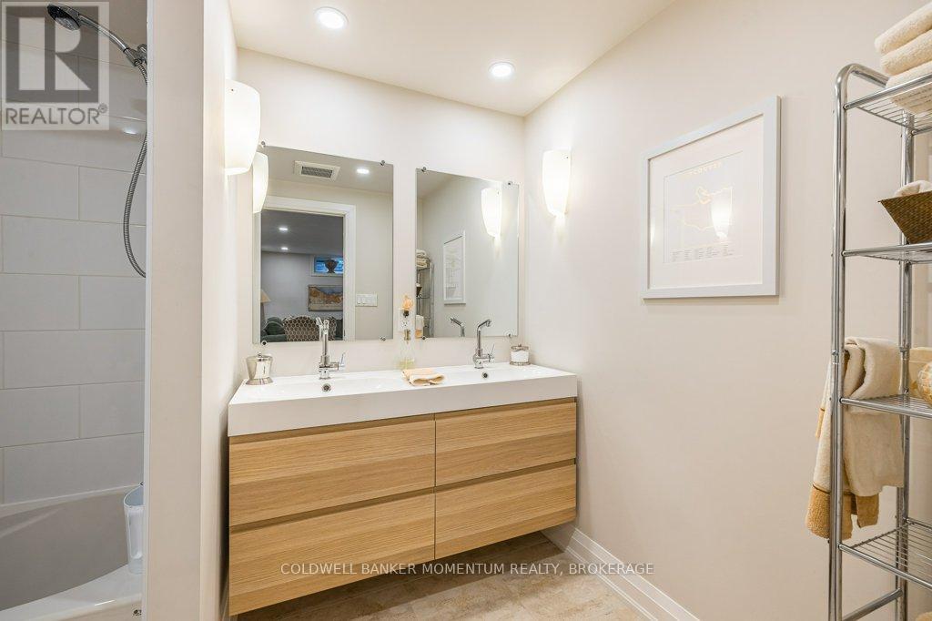 21 - 141 Welland Vale Road, St. Catharines, Ontario  L2S 3S7 - Photo 30 - X12403192