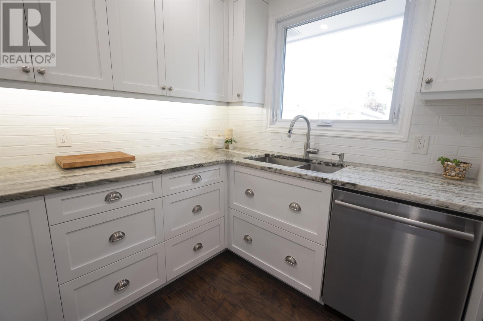 411 Dublin Avenue, Thunder Bay, Ontario  P7B 5A1 - Photo 11 - TB253262