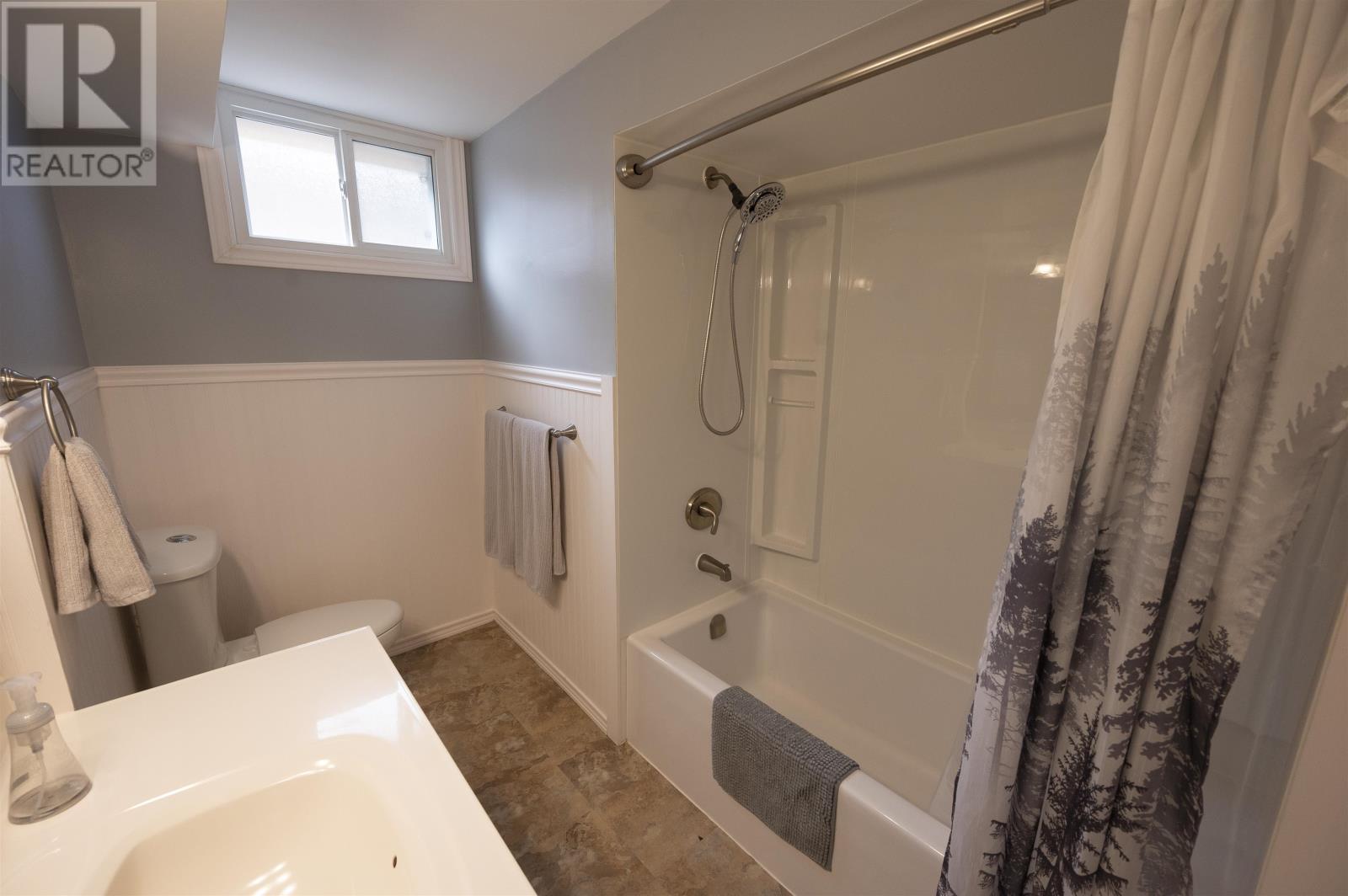 411 Dublin Avenue, Thunder Bay, Ontario  P7B 5A1 - Photo 37 - TB253262