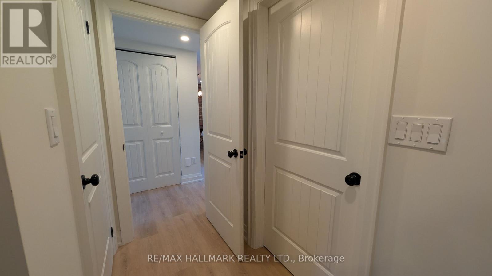 3239 Cove Avenue, Innisfil, Ontario  L9S 2K7 - Photo 12 - N12471553