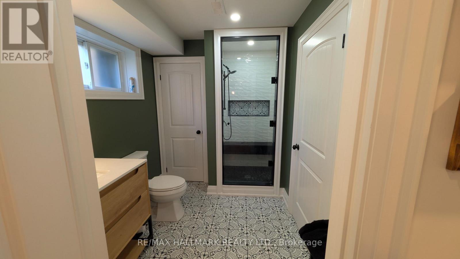 3239 Cove Avenue, Innisfil, Ontario  L9S 2K7 - Photo 15 - N12471553