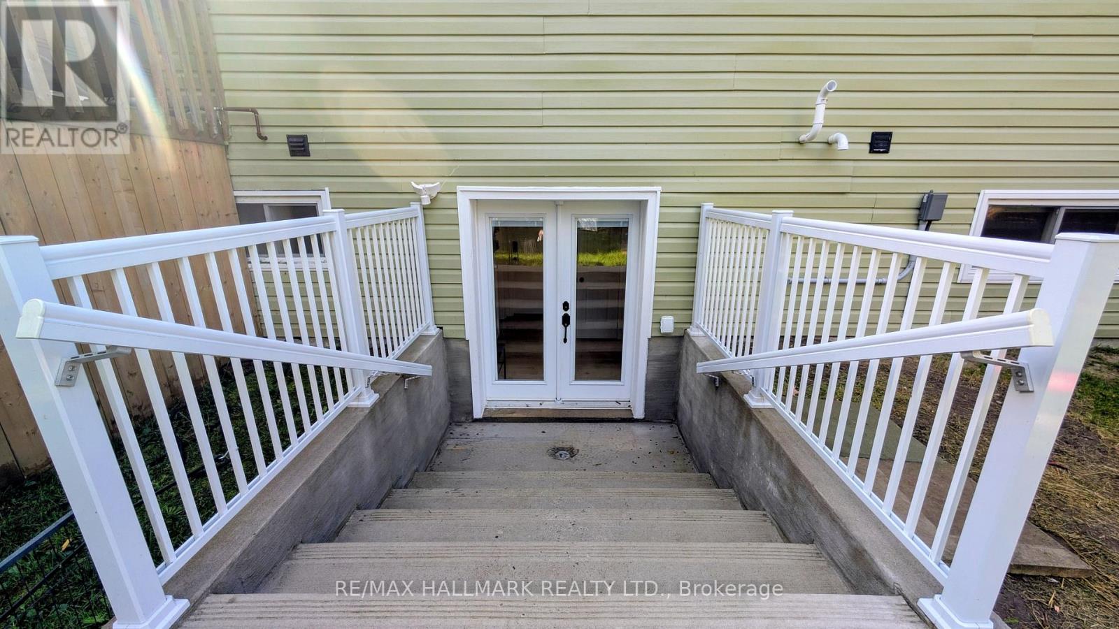 3239 Cove Avenue, Innisfil, Ontario  L9S 2K7 - Photo 21 - N12471553