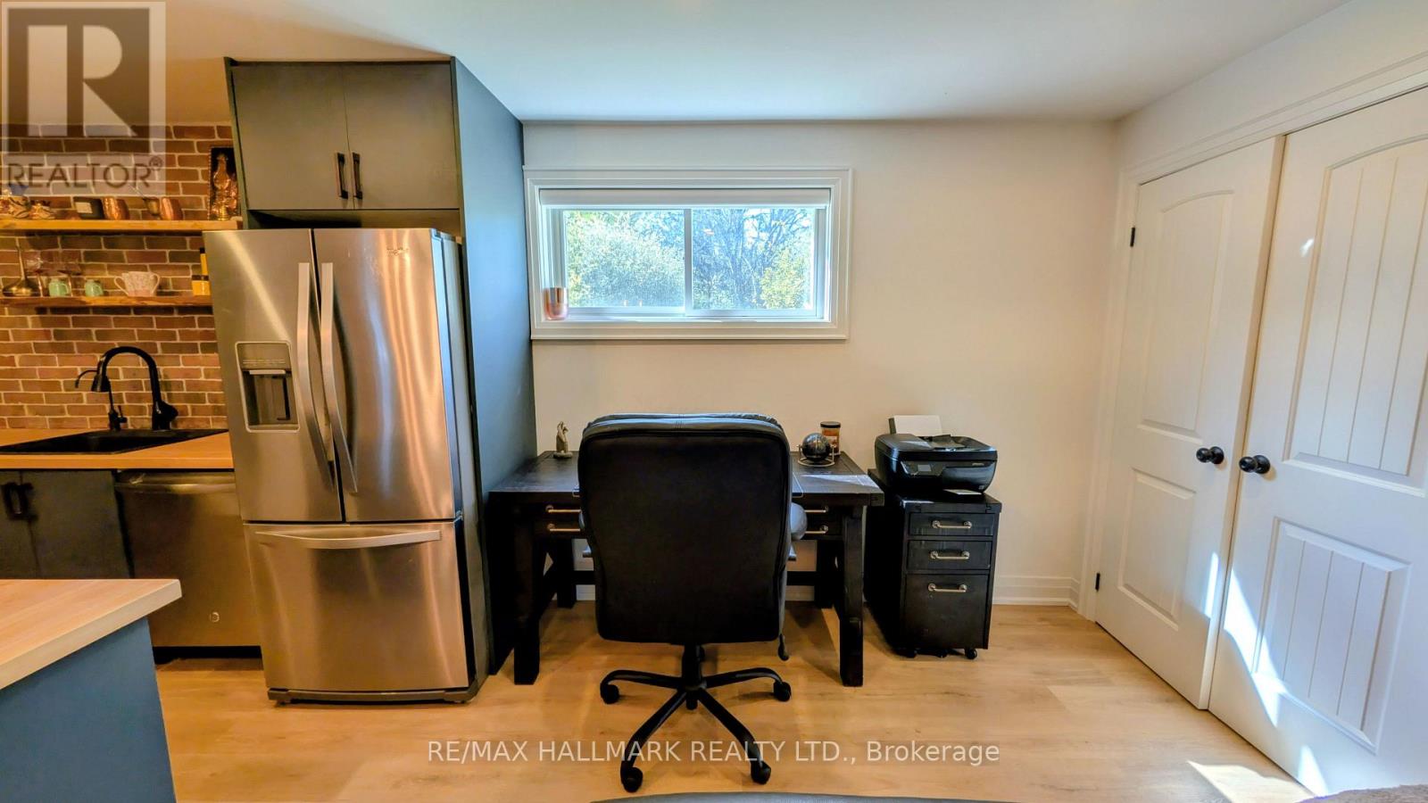 3239 Cove Avenue, Innisfil, Ontario  L9S 2K7 - Photo 8 - N12471553