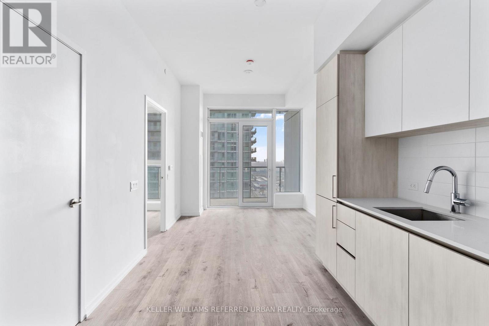 2910 - 7890 Jane Street, Vaughan, Ontario  L4K 0K9 - Photo 11 - N12471573