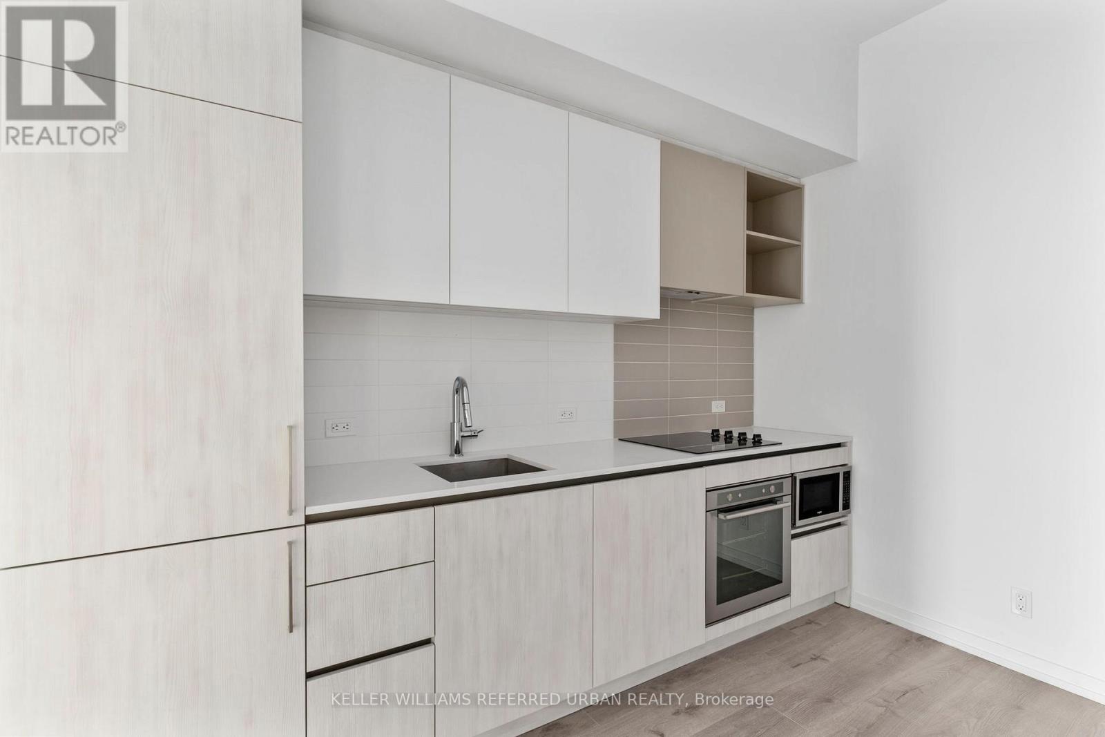 2910 - 7890 Jane Street, Vaughan, Ontario  L4K 0K9 - Photo 14 - N12471573