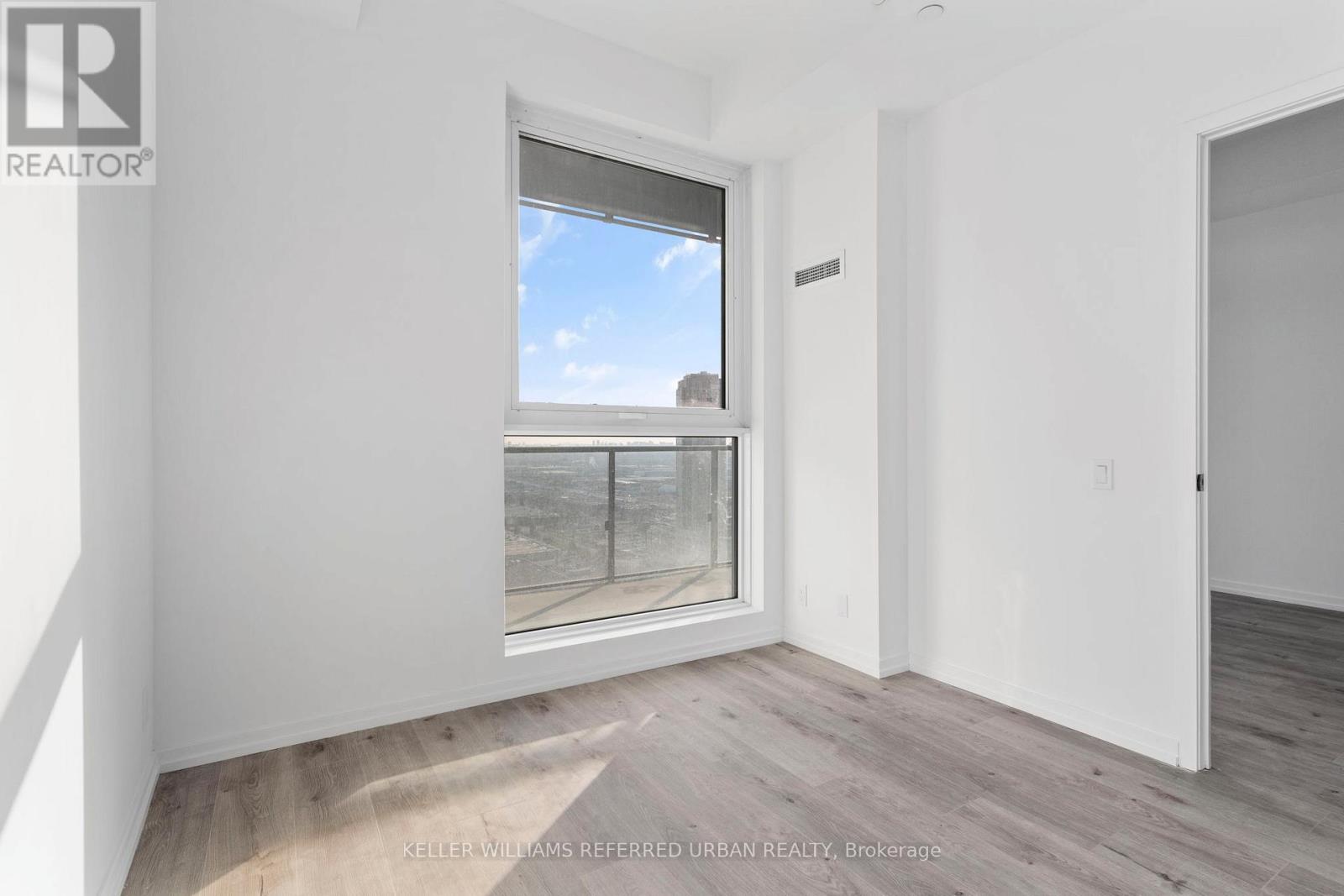 2910 - 7890 Jane Street, Vaughan, Ontario  L4K 0K9 - Photo 23 - N12471573