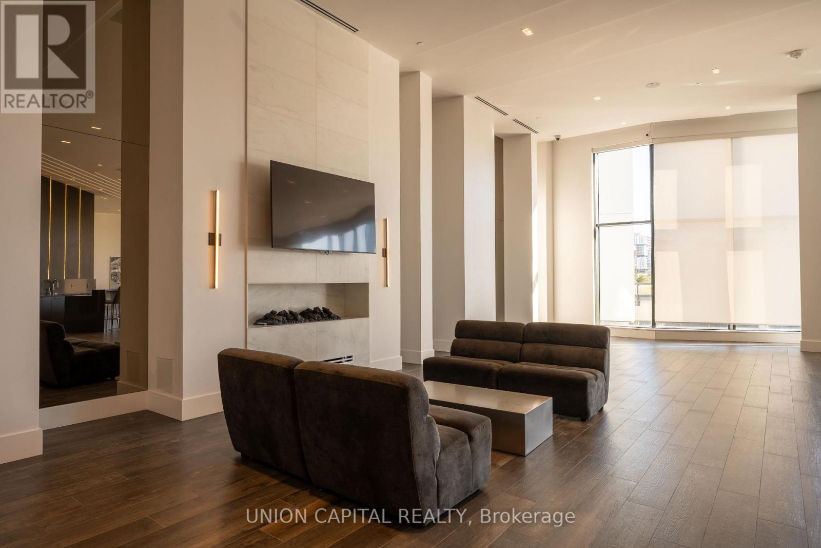 509 - 38 Water Walk Drive, Markham, Ontario  L3R 6M8 - Photo 10 - N12471583