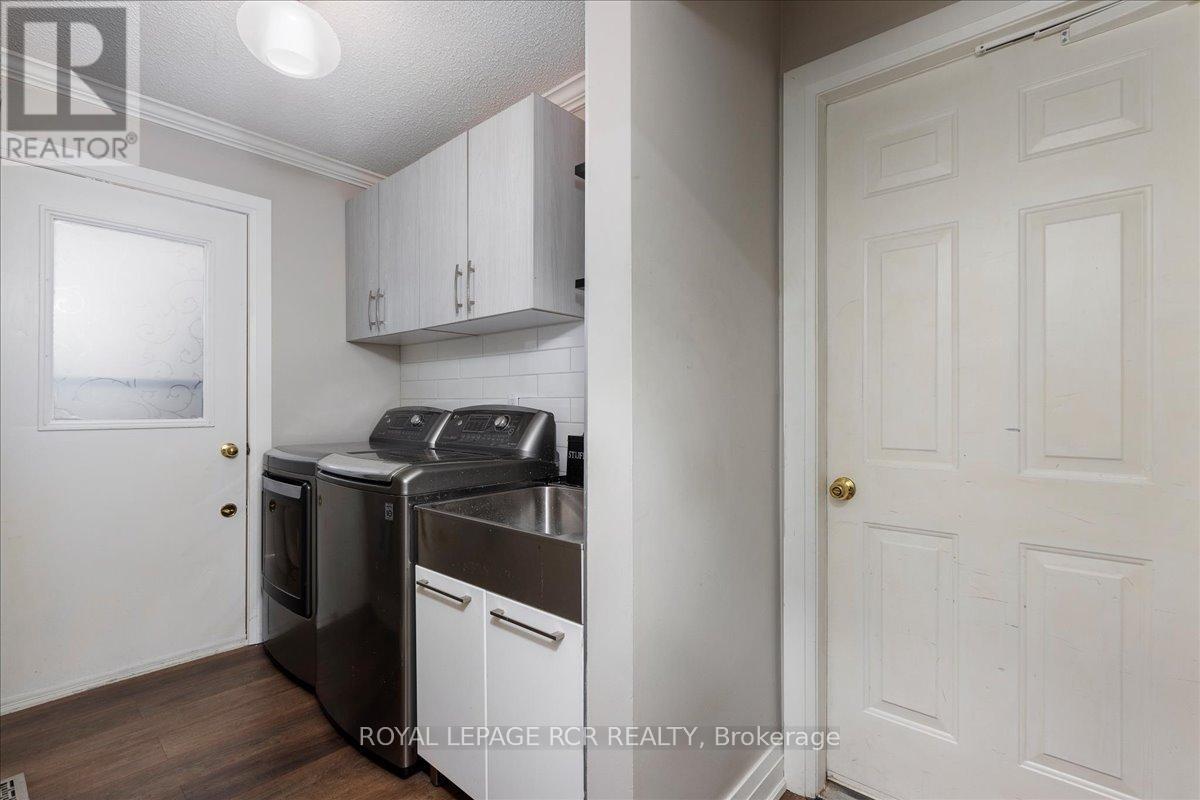 448 Dover Crescent, Newmarket, Ontario  L3Y 6C5 - Photo 16 - N12471584