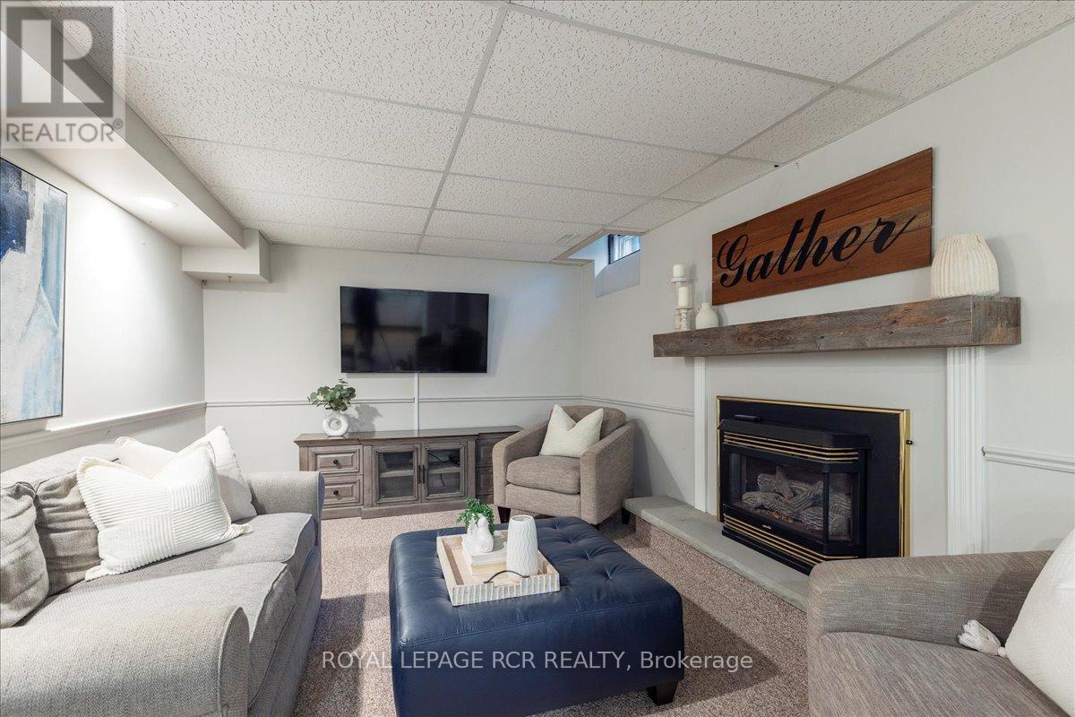 448 Dover Crescent, Newmarket, Ontario  L3Y 6C5 - Photo 24 - N12471584
