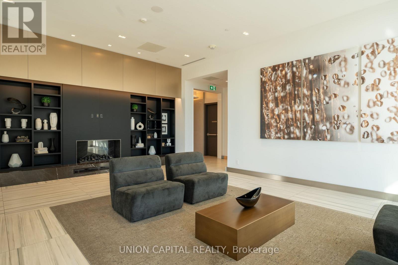 509 - 38 Water Walk Drive, Markham, Ontario  L3R 6M8 - Photo 3 - N12471590