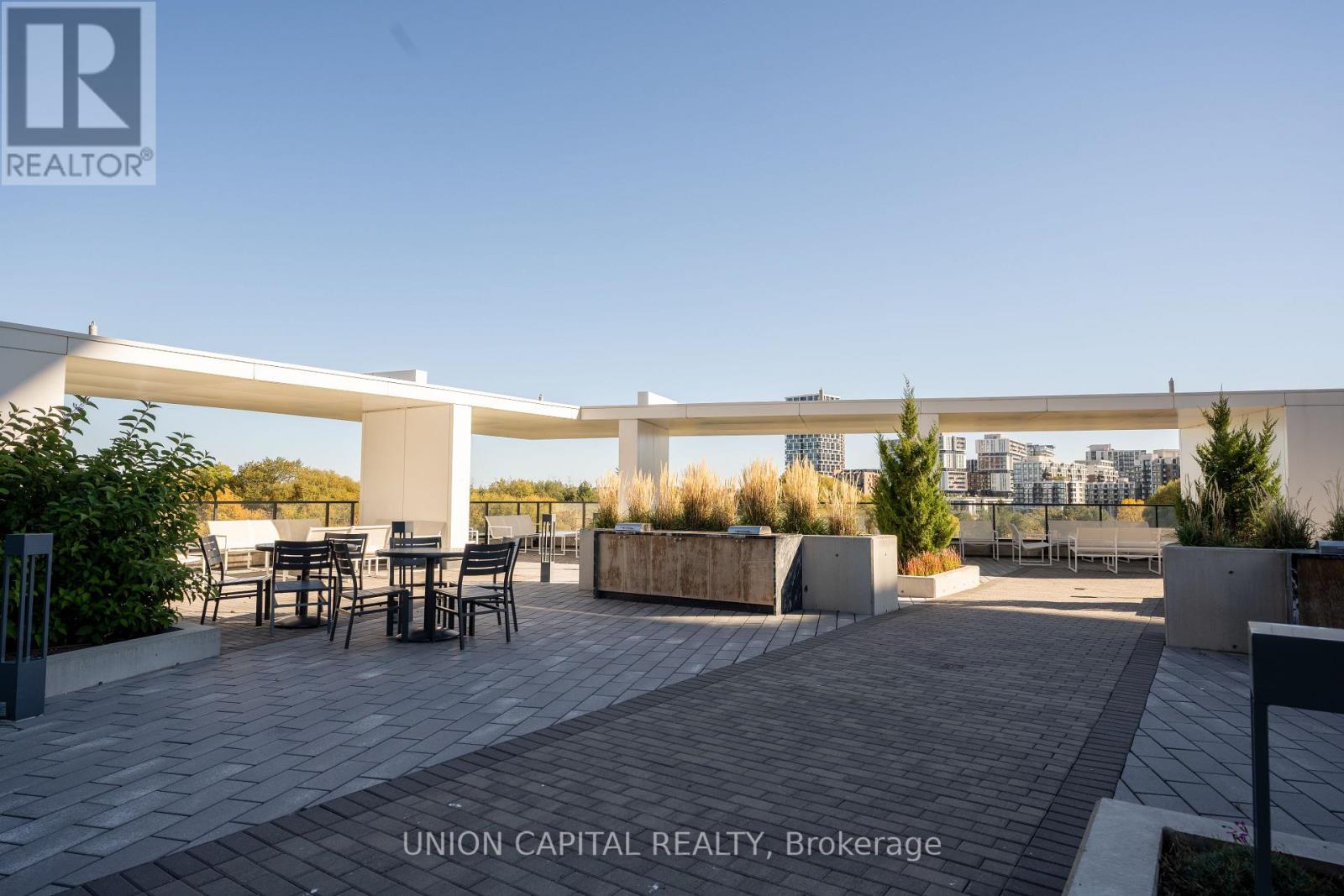 509 - 38 Water Walk Drive, Markham, Ontario  L3R 6M8 - Photo 4 - N12471590