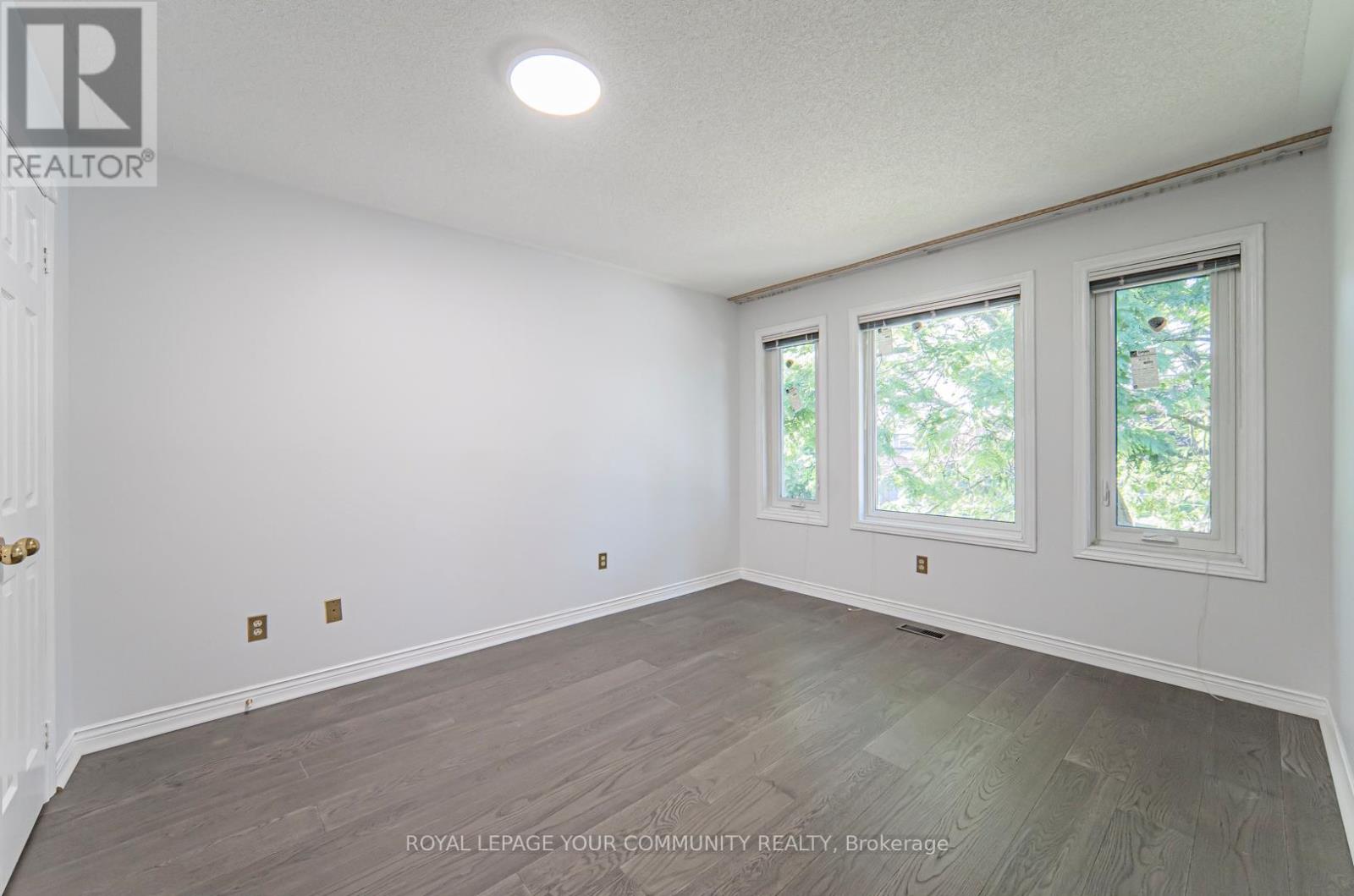 147 John Button Boulevard, Markham, Ontario  L3R 9G2 - Photo 15 - N12471597