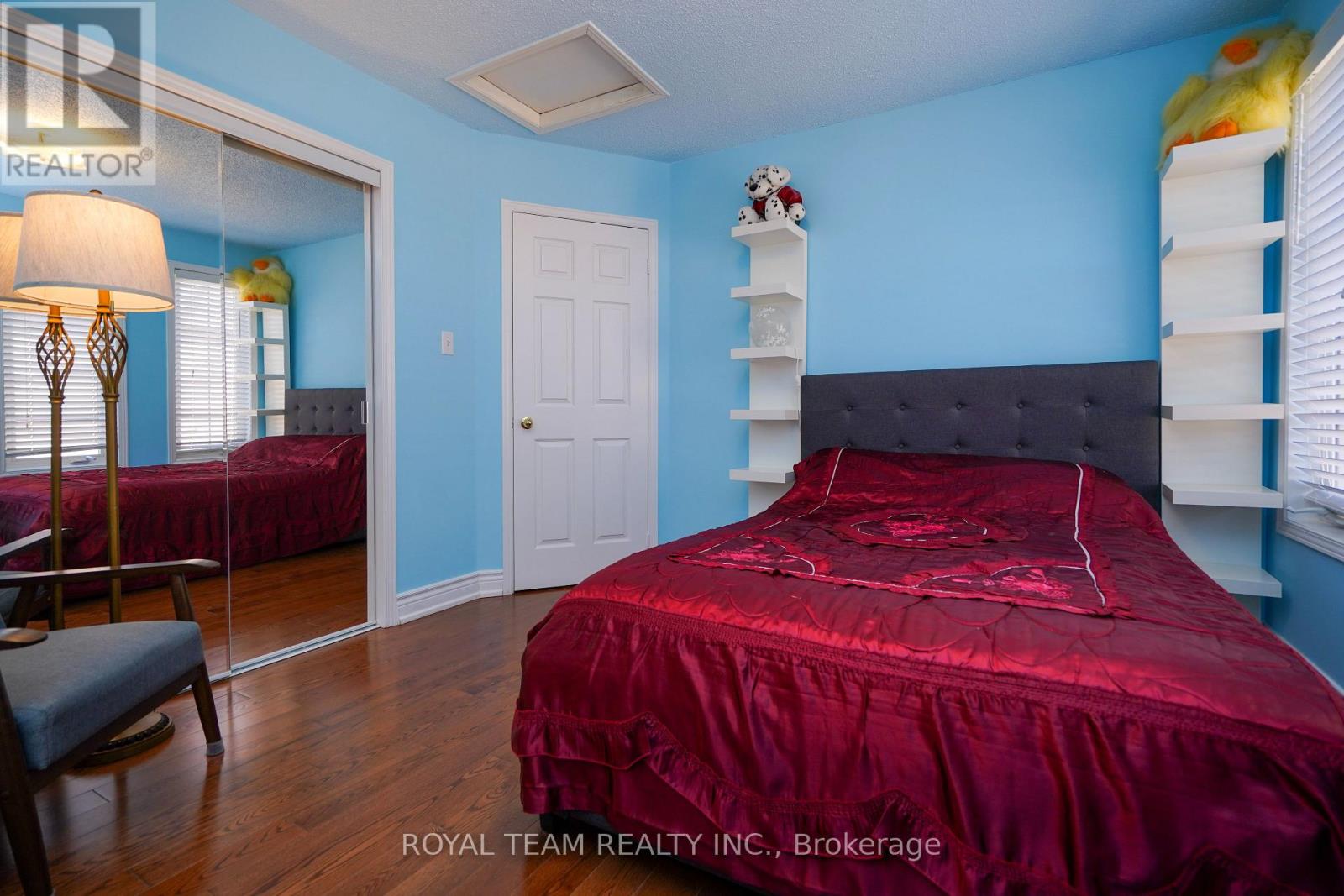 76 Sassafras Circle, Vaughan, Ontario  L4J 8M9 - Photo 19 - N12471599