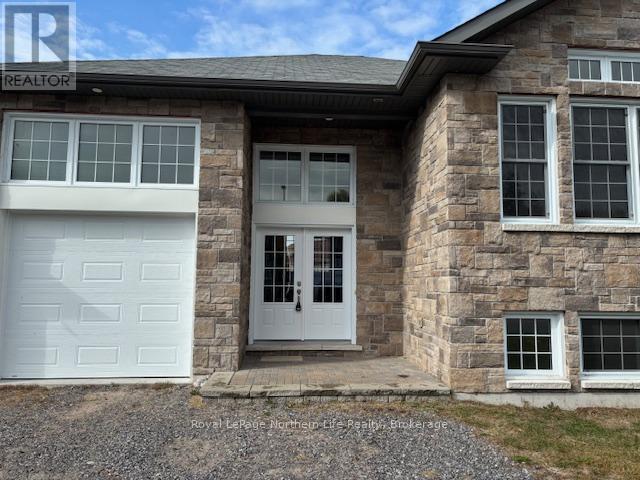 30 Trillium Drive, North Bay, Ontario  P1A 0A1 - Photo 9 - X12471641
