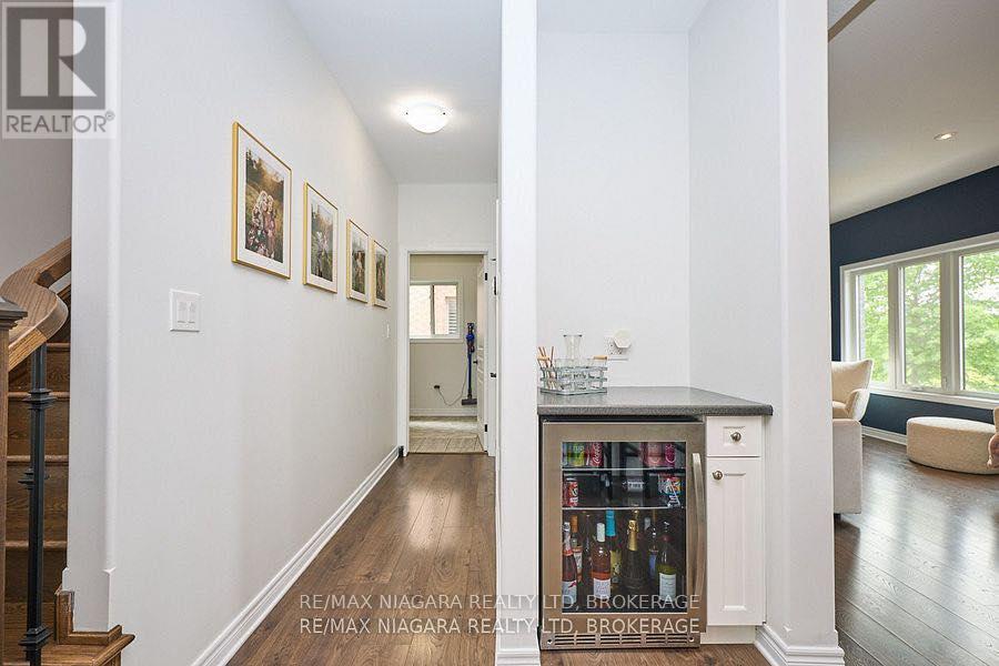 5703 Osprey Avenue, Niagara Falls (Forestview), Ontario  L2H 0M2 - Photo 16 - X12471618