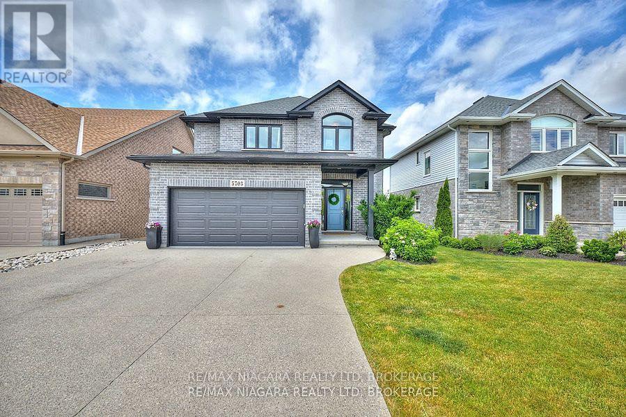 5703 Osprey Avenue, Niagara Falls (Forestview), Ontario  L2H 0M2 - Photo 3 - X12471618