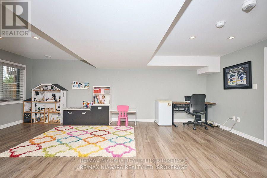 5703 Osprey Avenue, Niagara Falls (Forestview), Ontario  L2H 0M2 - Photo 34 - X12471618