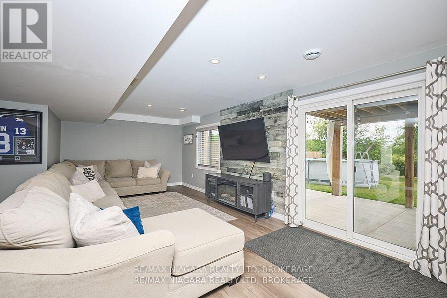 5703 Osprey Avenue, Niagara Falls (Forestview), Ontario  L2H 0M2 - Photo 35 - X12471618