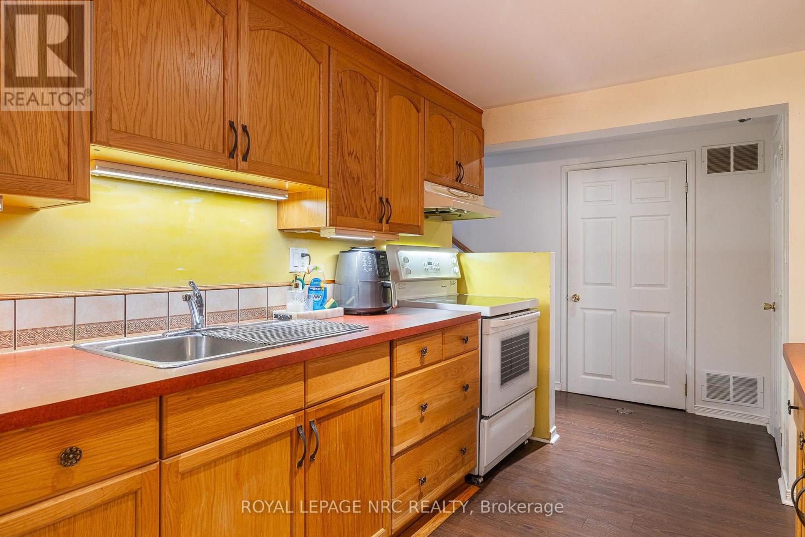 3797 Wiltshire Boulevard, Niagara Falls, Ontario  L2J 3E5 - Photo 38 - X12471734