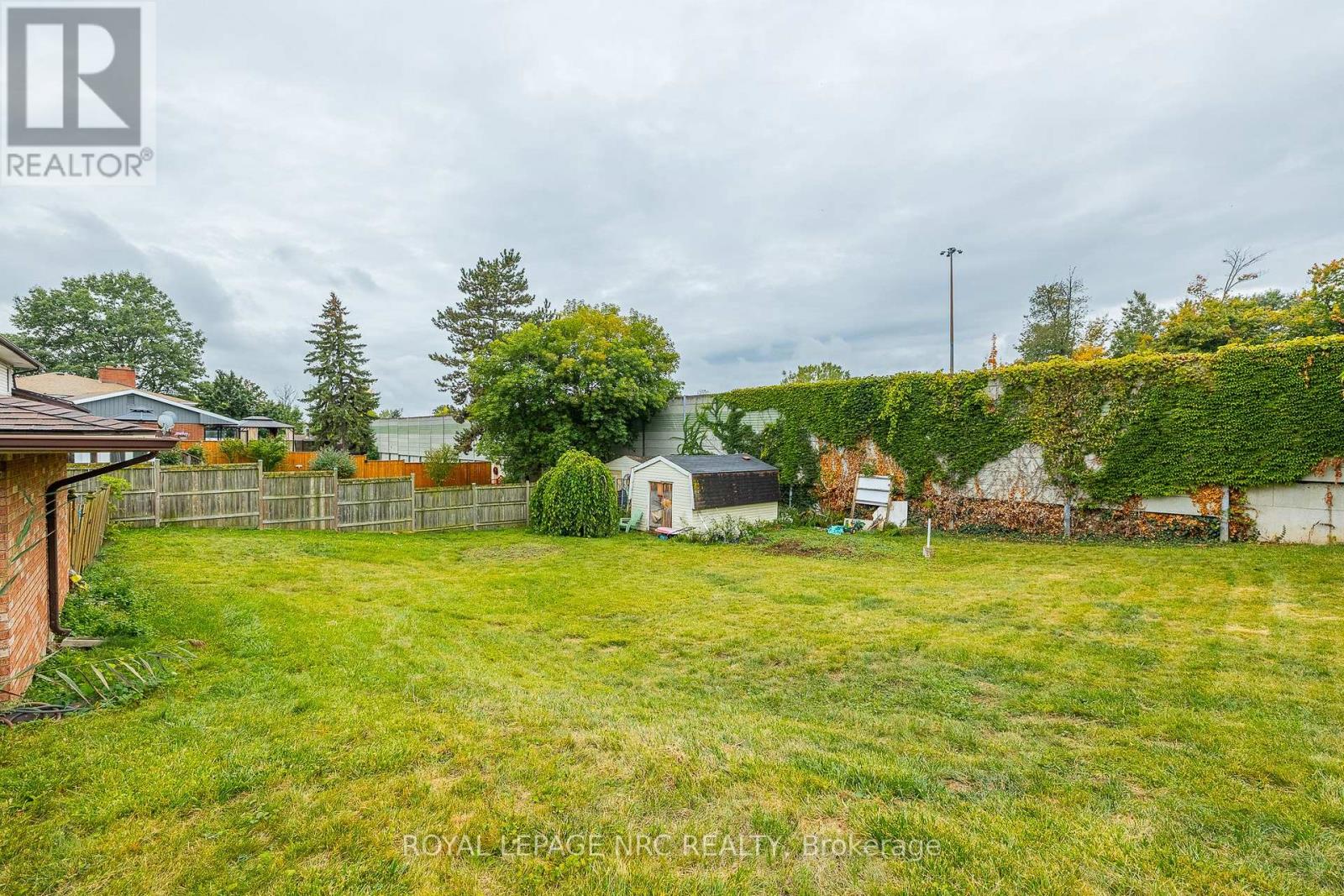 3797 Wiltshire Boulevard, Niagara Falls, Ontario  L2J 3E5 - Photo 47 - X12471734