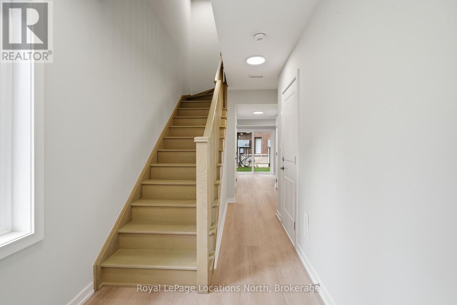 2 Winters Crescent, Collingwood, Ontario  L9Y 5H8 - Photo 4 - S12471634