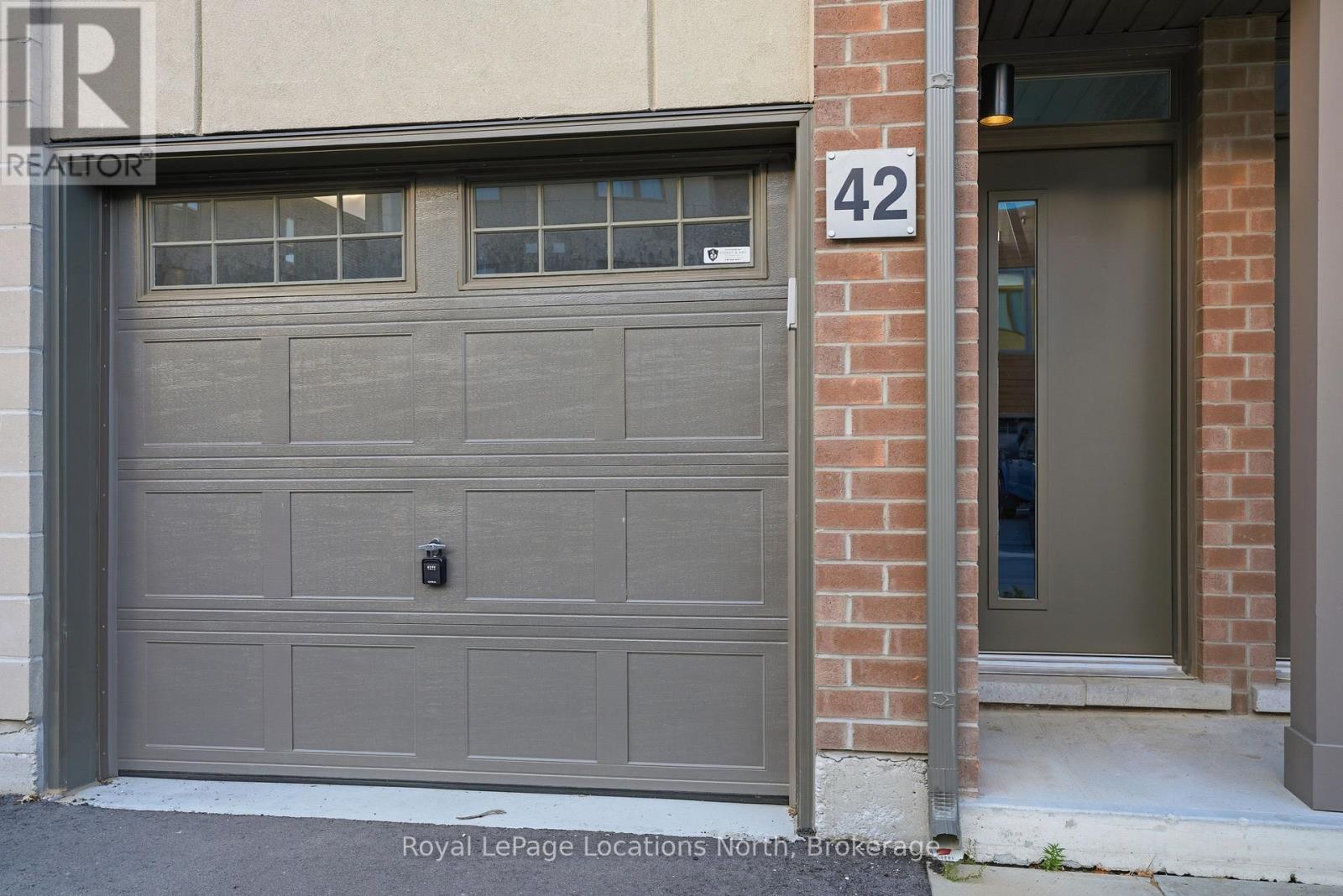 42 Winters Crescent, Collingwood, Ontario  L9Y 5H8 - Photo 2 - S12471636
