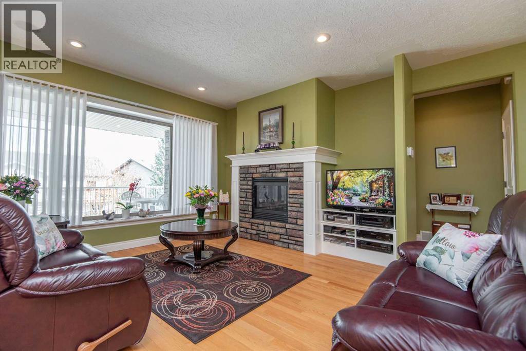 107 Wyndham Crescent, Red Deer, Alberta  T4N 7G9 - Photo 5 - A2227127