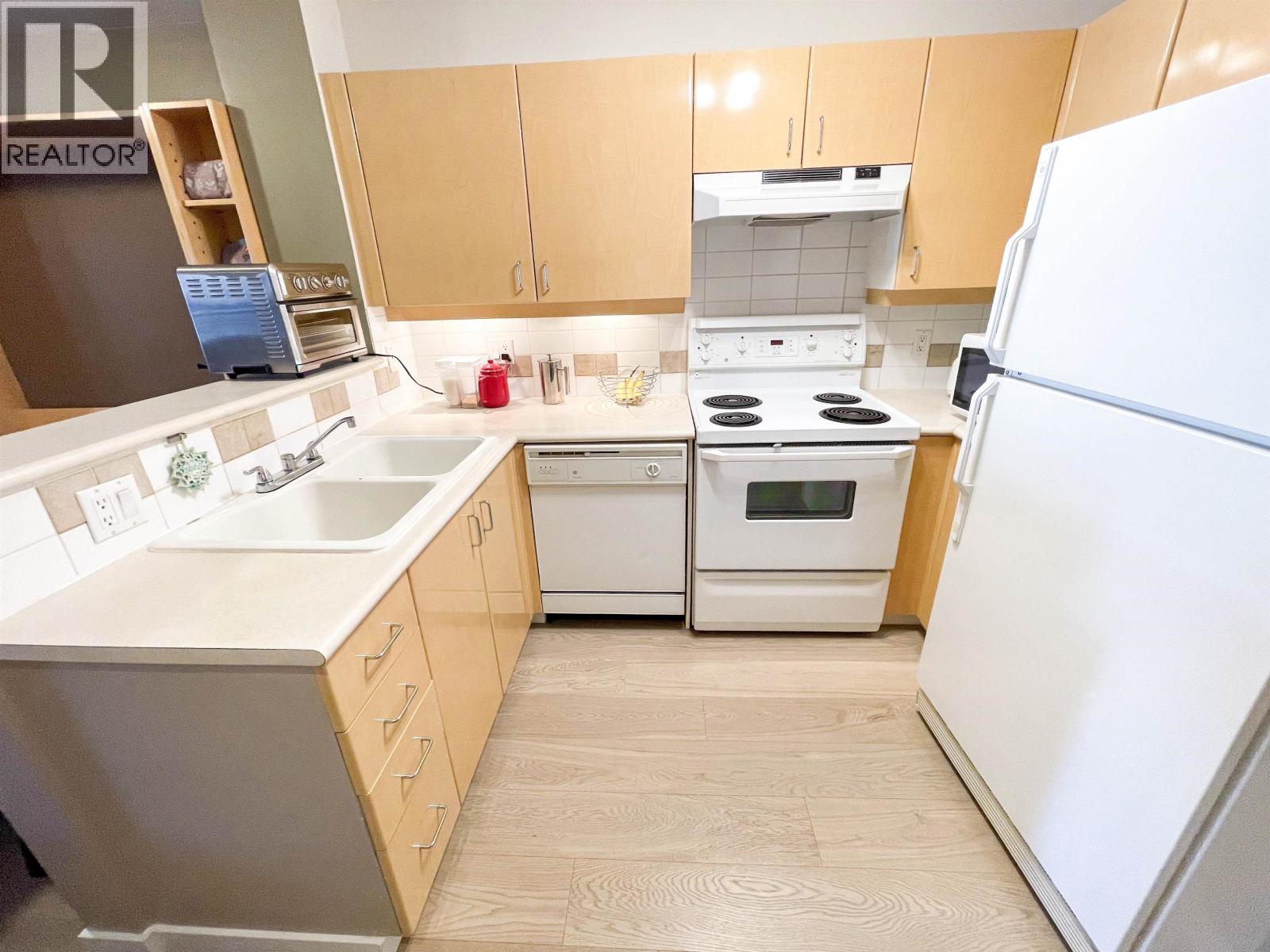 219 2680 W 4th Avenue, Vancouver, British Columbia  V6K 4S3 - Photo 7 - R3052403