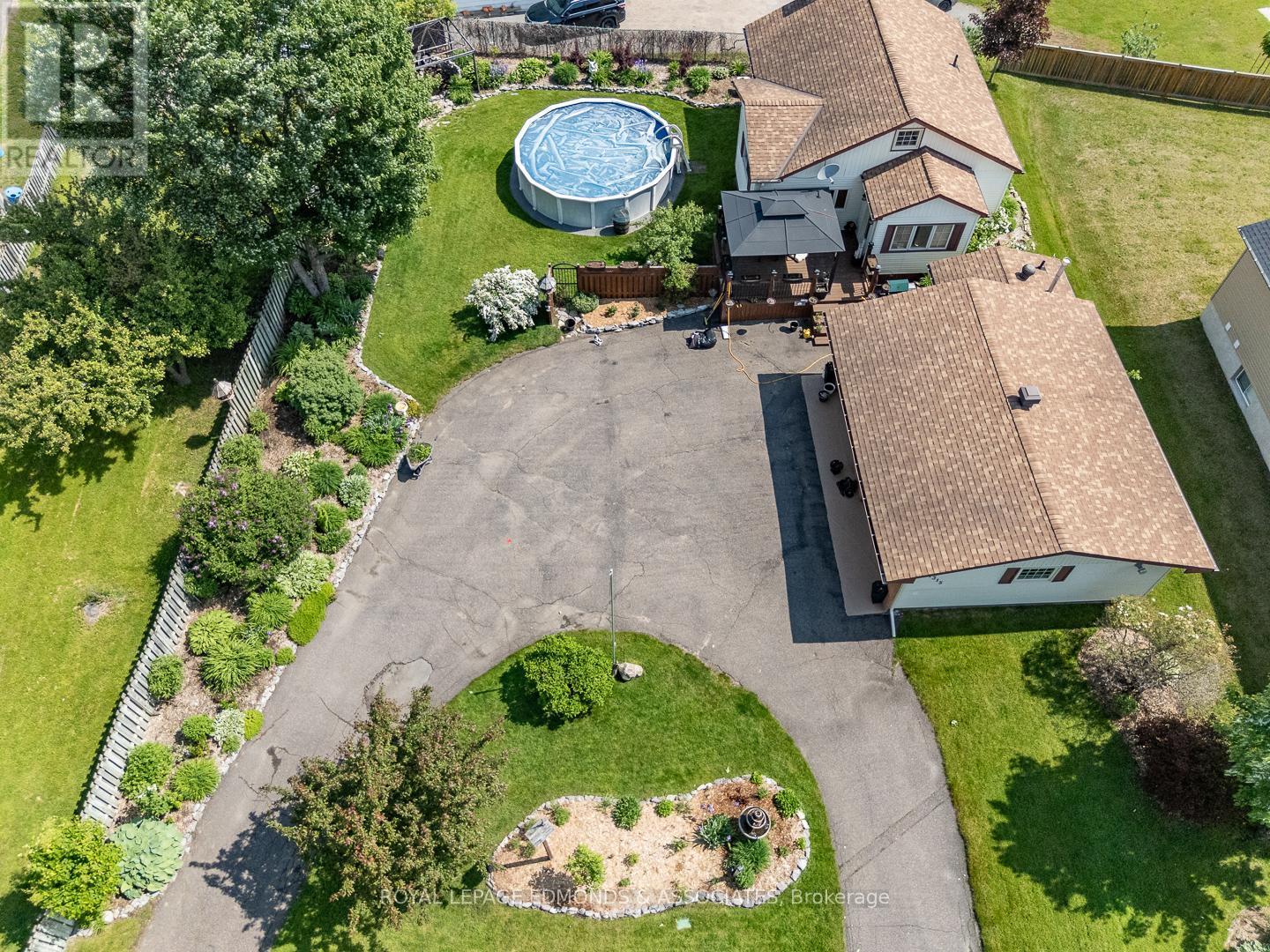 1315 Blakely Crescent W, Pembroke, Ontario  K8A 6Z9 - Photo 47 - X12230355