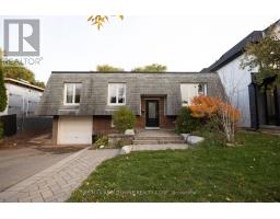 2424 YOLANDA DRIVE, Oakville, Ontario
