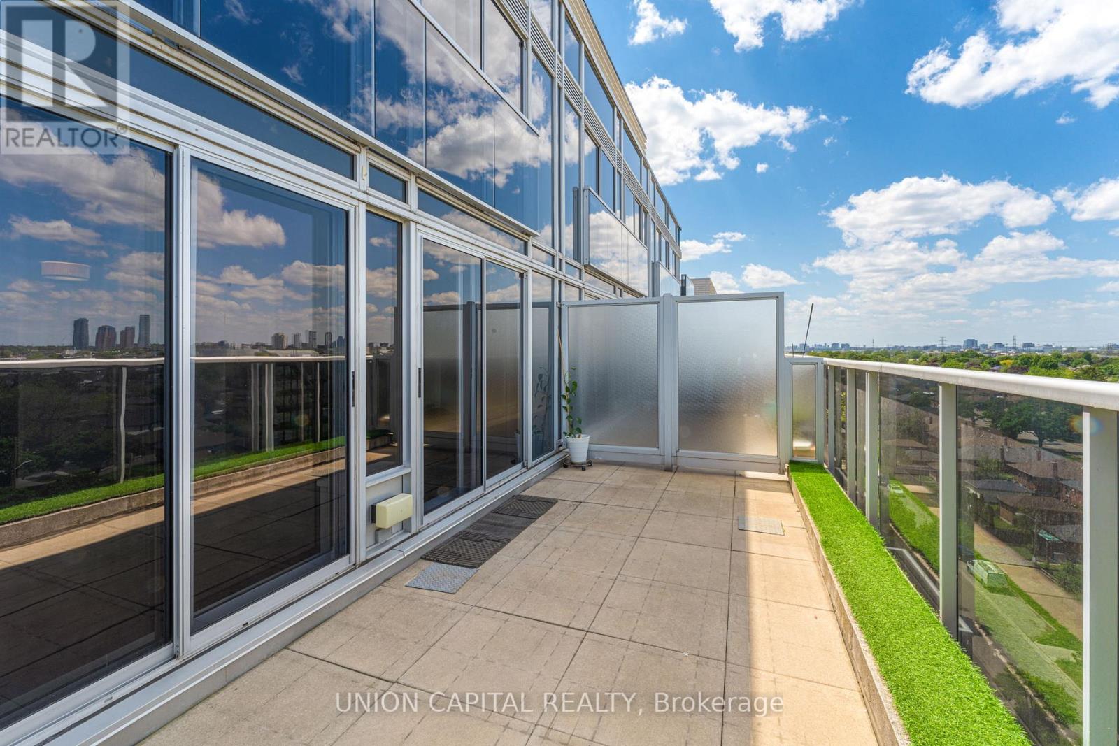 Ph903 - 1040 The Queensway, Toronto, Ontario  M8Z 0A7 - Photo 14 - W12471540