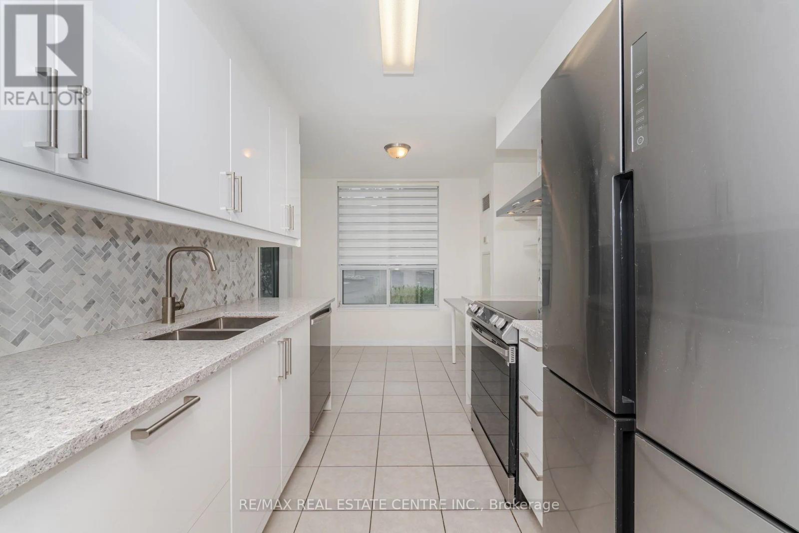 109 - 4850 Glen Erin Drive, Mississauga, Ontario  L5M 7S1 - Photo 13 - W12471578