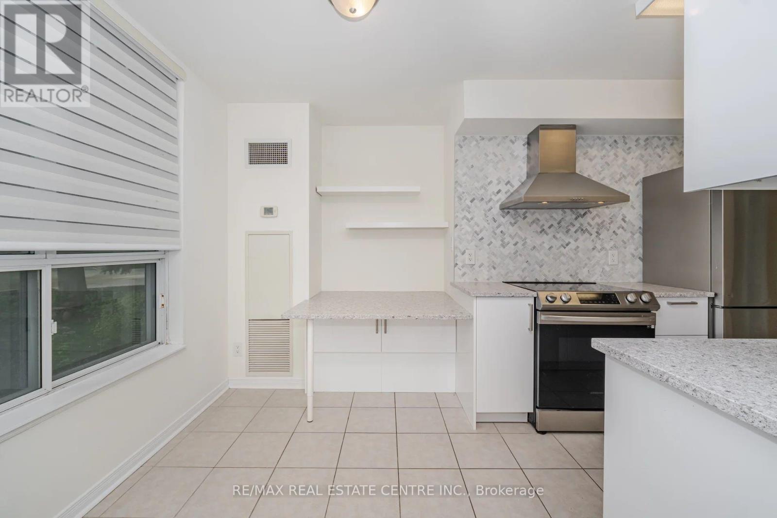 109 - 4850 Glen Erin Drive, Mississauga, Ontario  L5M 7S1 - Photo 18 - W12471578