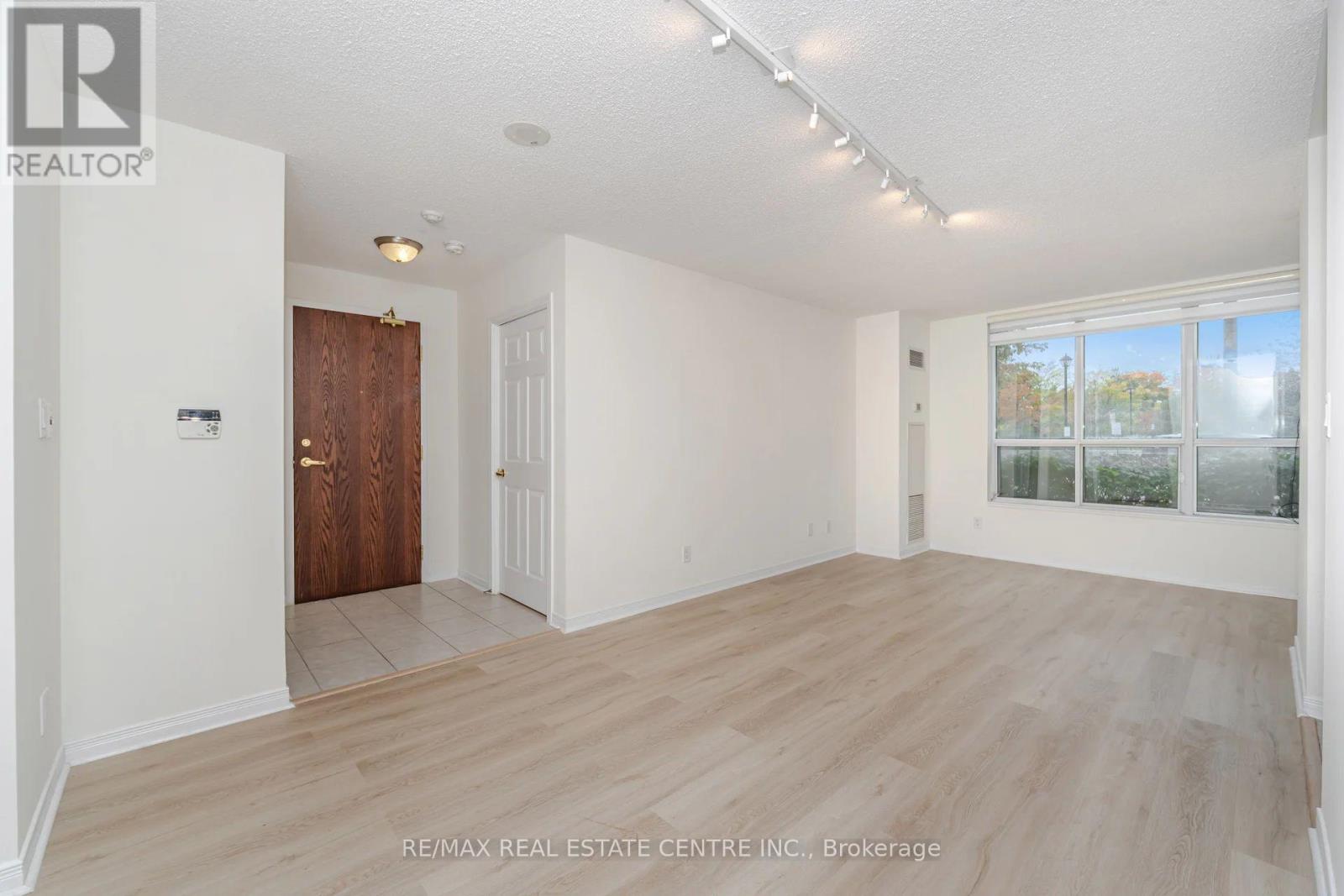 109 - 4850 Glen Erin Drive, Mississauga, Ontario  L5M 7S1 - Photo 9 - W12471578