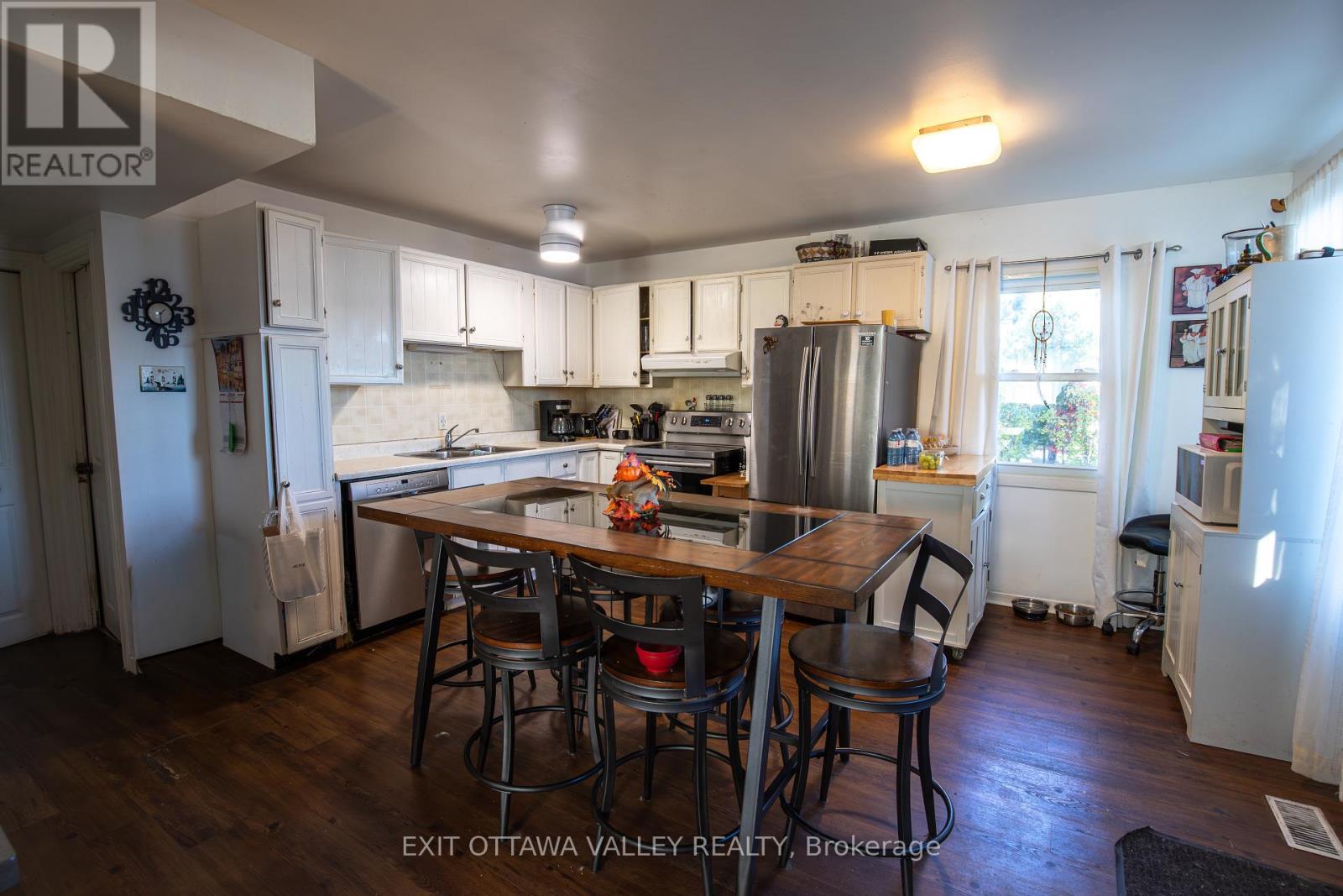 78 Sandpiper Trail, Head, Ontario  K0J 2B0 - Photo 6 - X12471679